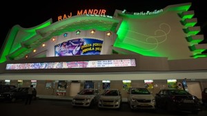 mj-618_348_raj-mandir-cinema-top-movie-theaters